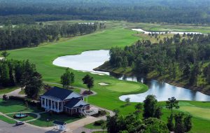 farmstead hole 18 waterfront